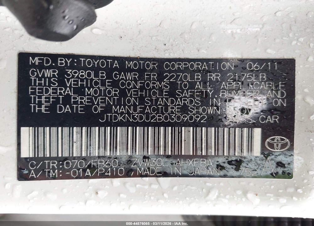 2011 TOYOTA PRIUS TWO VIN: JTDKN3DU2B0309092