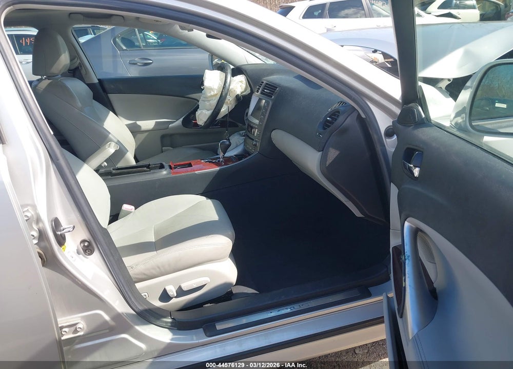 2007 LEXUS IS 250 VIN: JTHBK262472025133