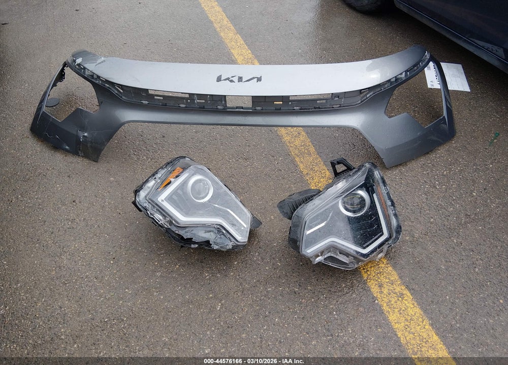 2023 KIA NIRO EX VIN: KNDCR3LE7P5059121