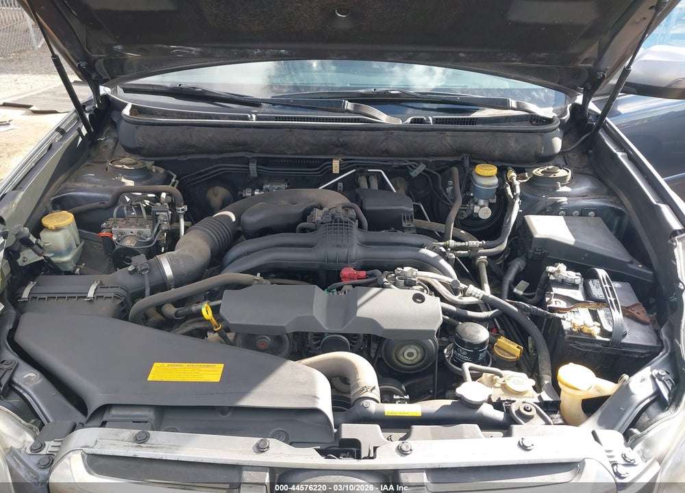 2014 SUBARU OUTBACK 2.5I LIMITED VIN: 4S4BRBPC0E3258658