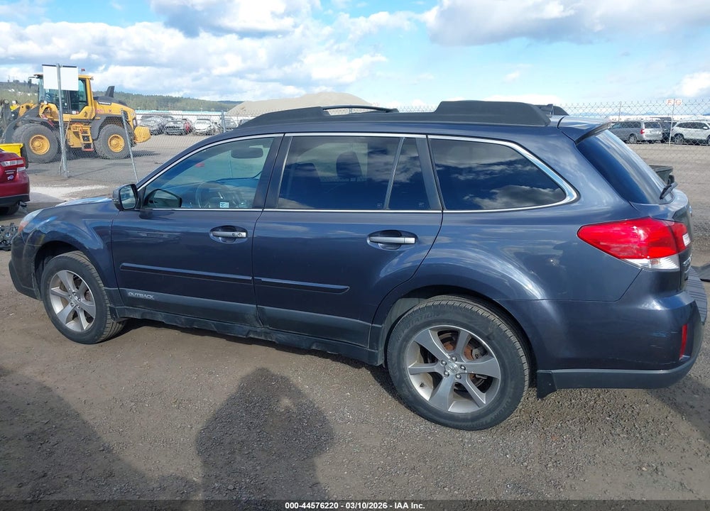 2014 SUBARU OUTBACK 2.5I LIMITED VIN: 4S4BRBPC0E3258658