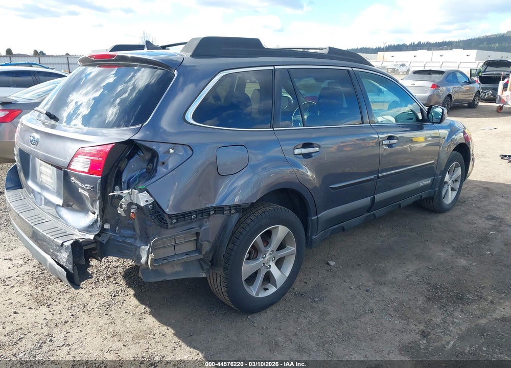 2014 SUBARU OUTBACK 2.5I LIMITED VIN: 4S4BRBPC0E3258658