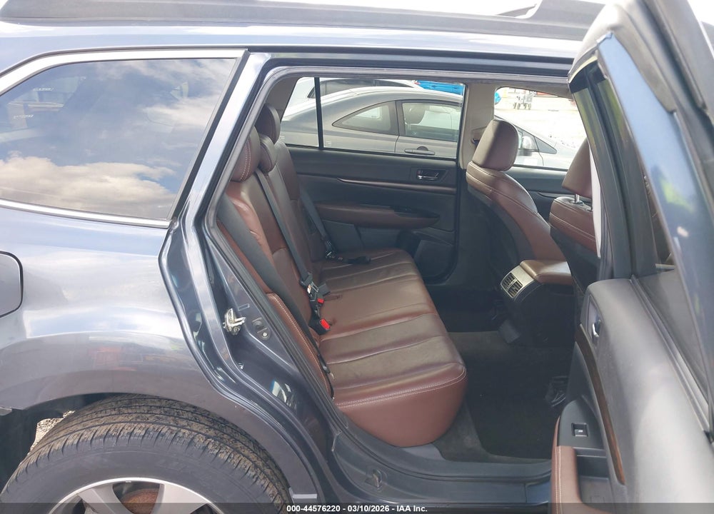 2014 SUBARU OUTBACK 2.5I LIMITED VIN: 4S4BRBPC0E3258658