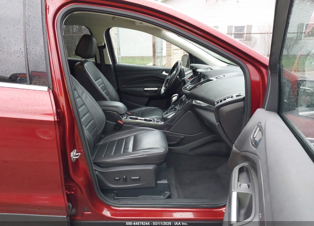 2016 FORD ESCAPE TITANIUM VIN: 1FMCU0J96GUA82376