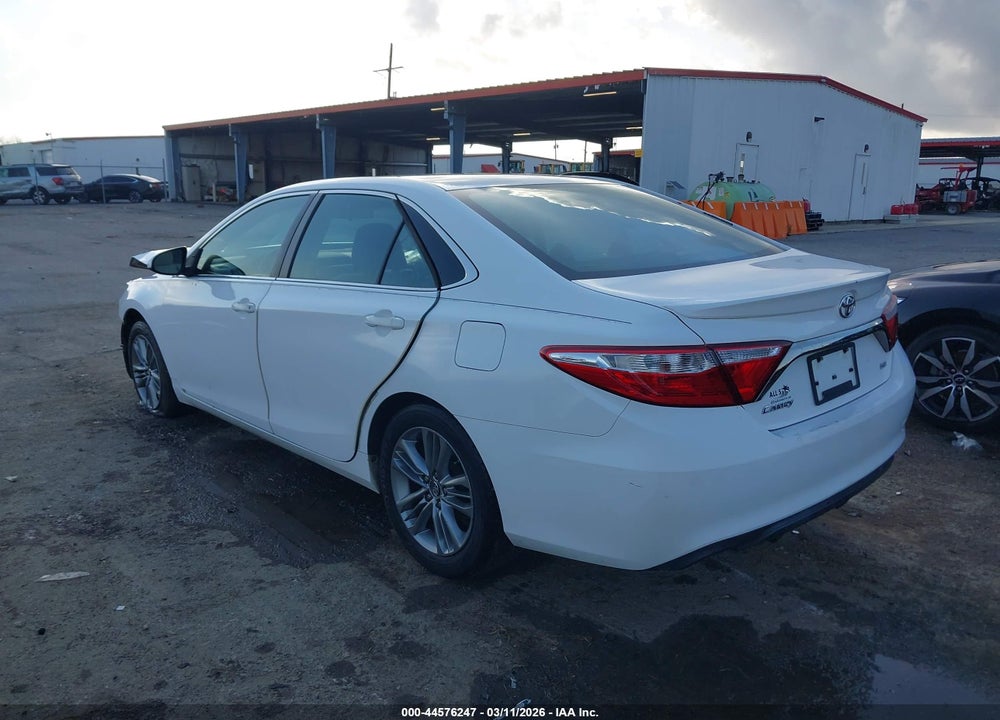 2015 TOYOTA CAMRY SE VIN: 4T1BF1FK5FU893138