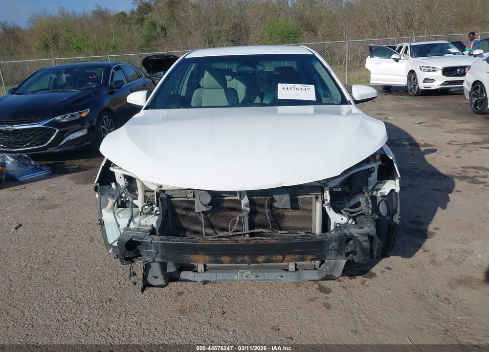 2015 TOYOTA CAMRY SE VIN: 4T1BF1FK5FU893138