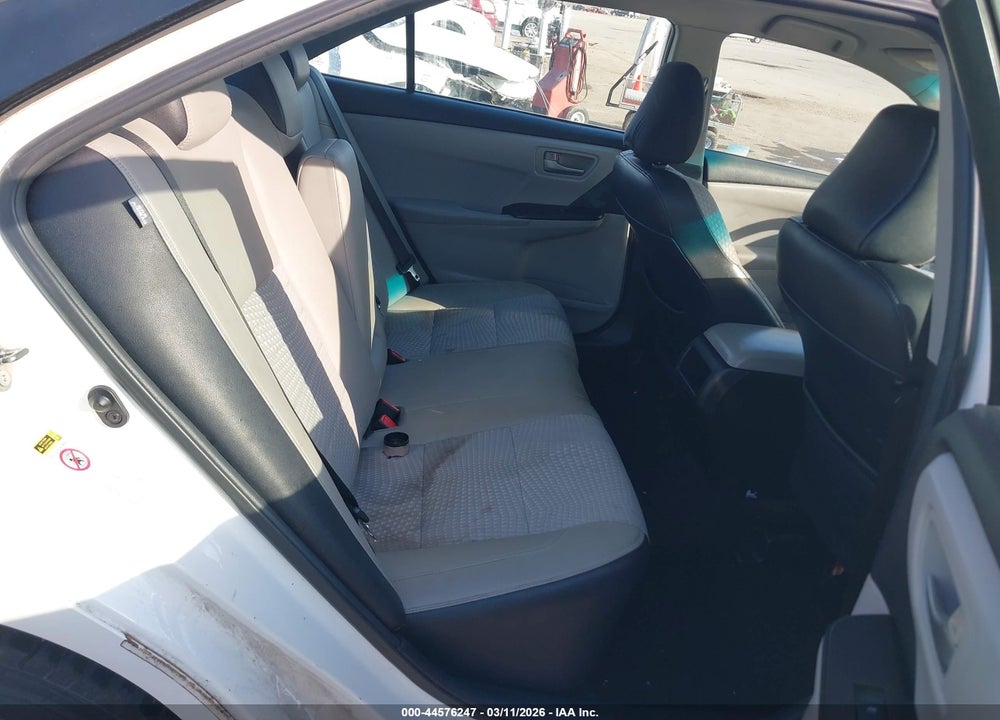 2015 TOYOTA CAMRY SE VIN: 4T1BF1FK5FU893138