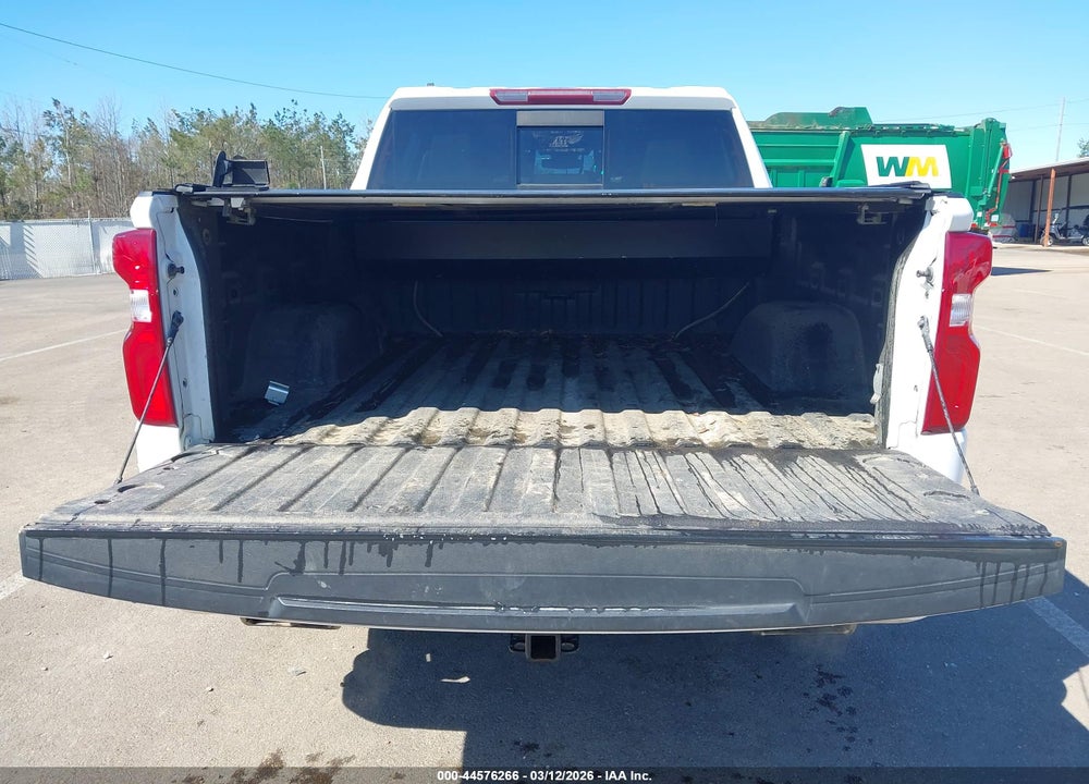 2022 CHEVROLET SILVERADO 1500 4WD  SHORT BED RST VIN: 1GCUDEED6NZ503226