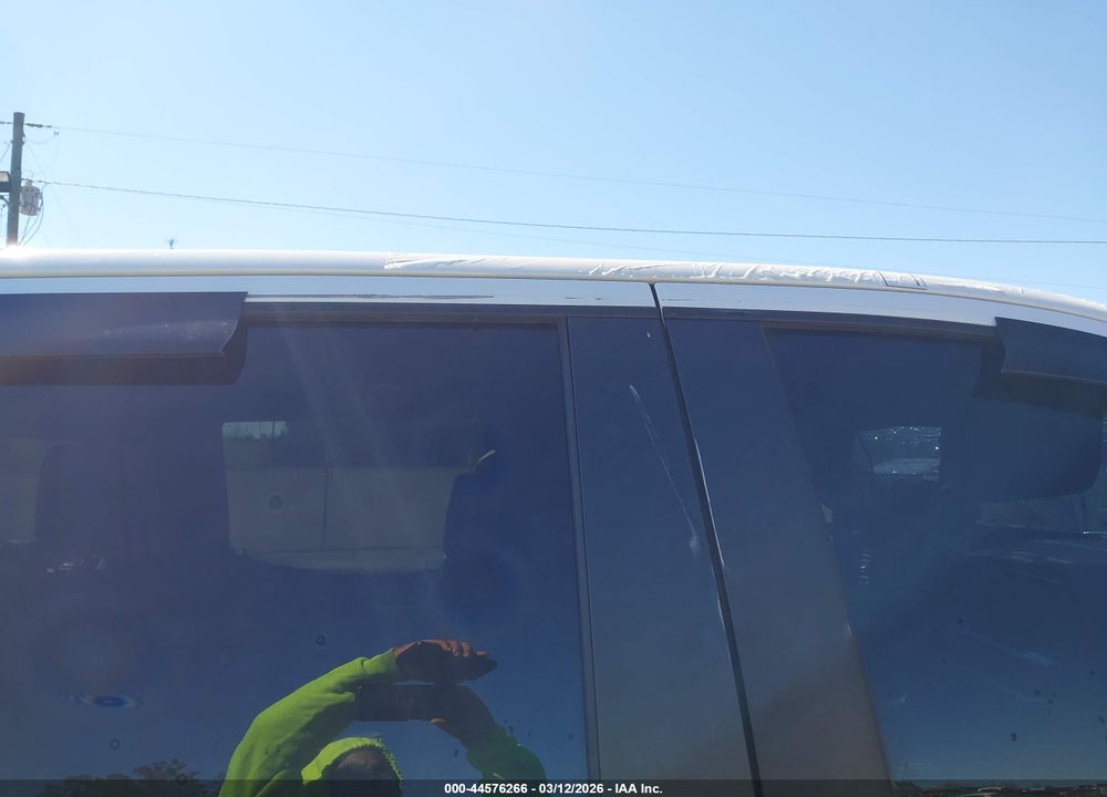2022 CHEVROLET SILVERADO 1500 4WD  SHORT BED RST VIN: 1GCUDEED6NZ503226