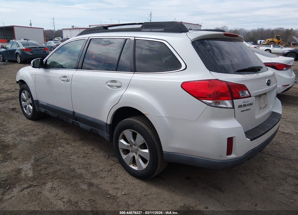 2010 SUBARU OUTBACK 2.5I LIMITED VIN: 4S4BRBLC5A3352163