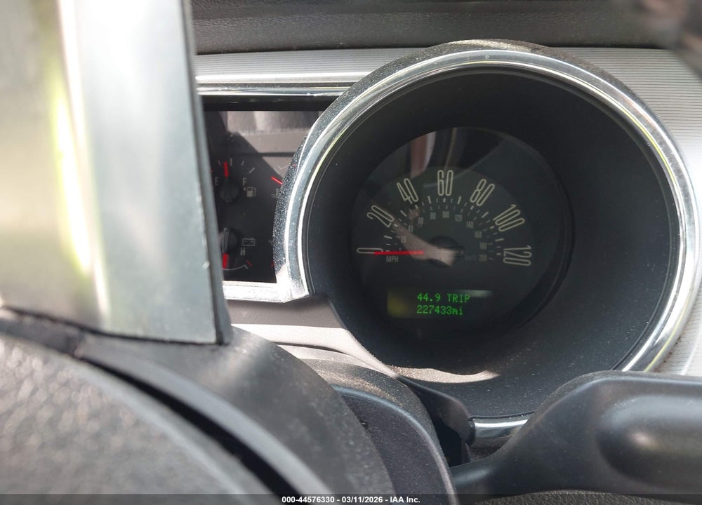 2006 FORD MUSTANG V6 VIN: 1ZVFT80N865134209