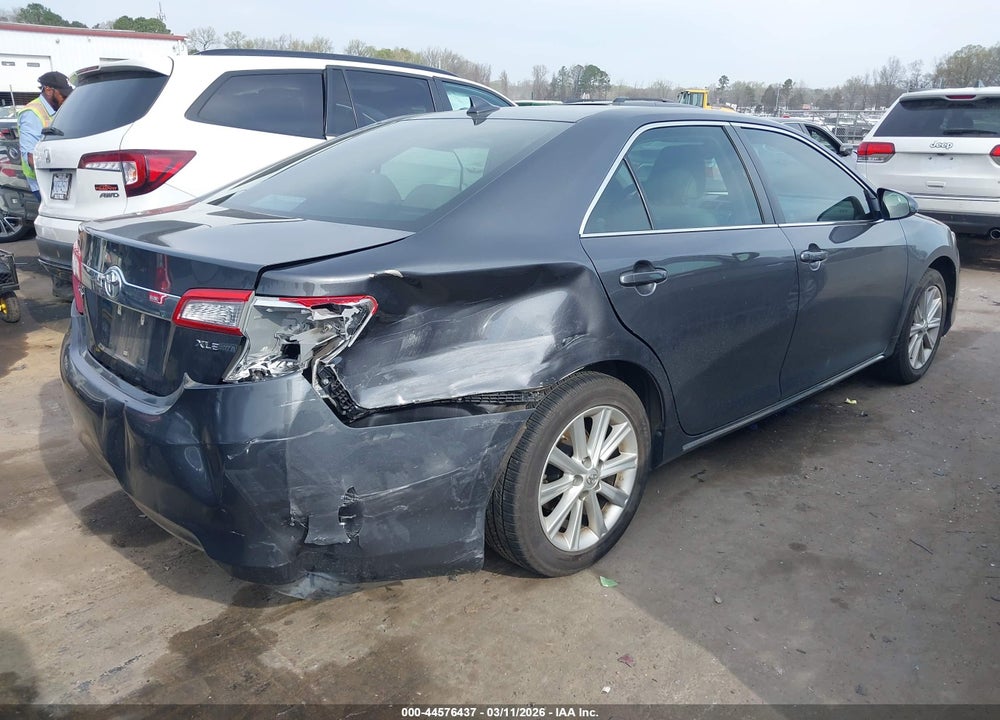2012 TOYOTA CAMRY XLE VIN: 4T1BF1FKXCU599746