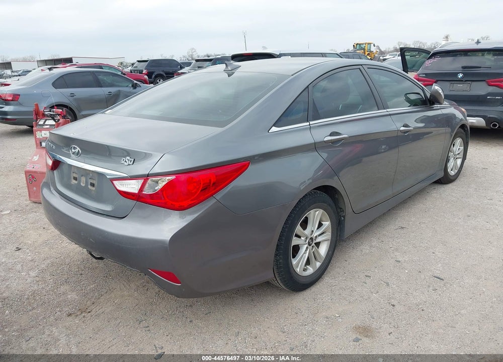2014 HYUNDAI SONATA GLS VIN: 5NPEB4AC4EH906808