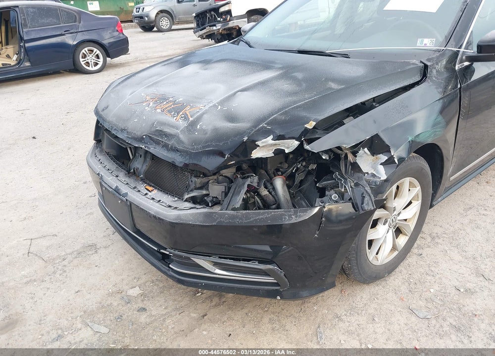 2016 VOLKSWAGEN PASSAT 1.8T S VIN: 1VWAT7A35GC014317