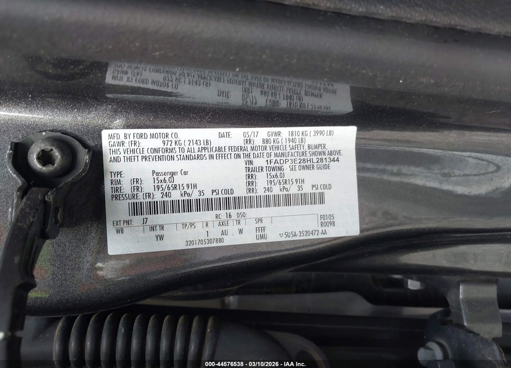 2017 FORD FOCUS S VIN: 1FADP3E28HL281344