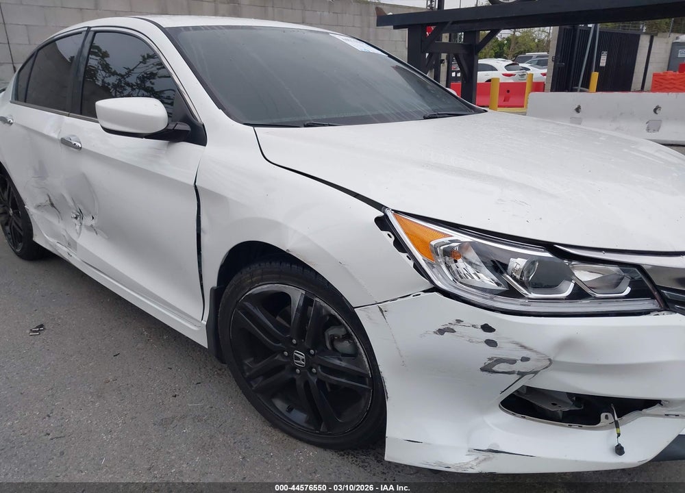 2016 HONDA ACCORD SPORT VIN: 1HGCR2F52GA223826