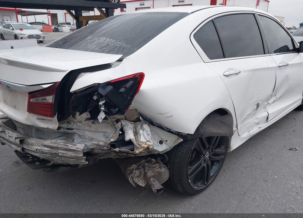 2016 HONDA ACCORD SPORT VIN: 1HGCR2F52GA223826