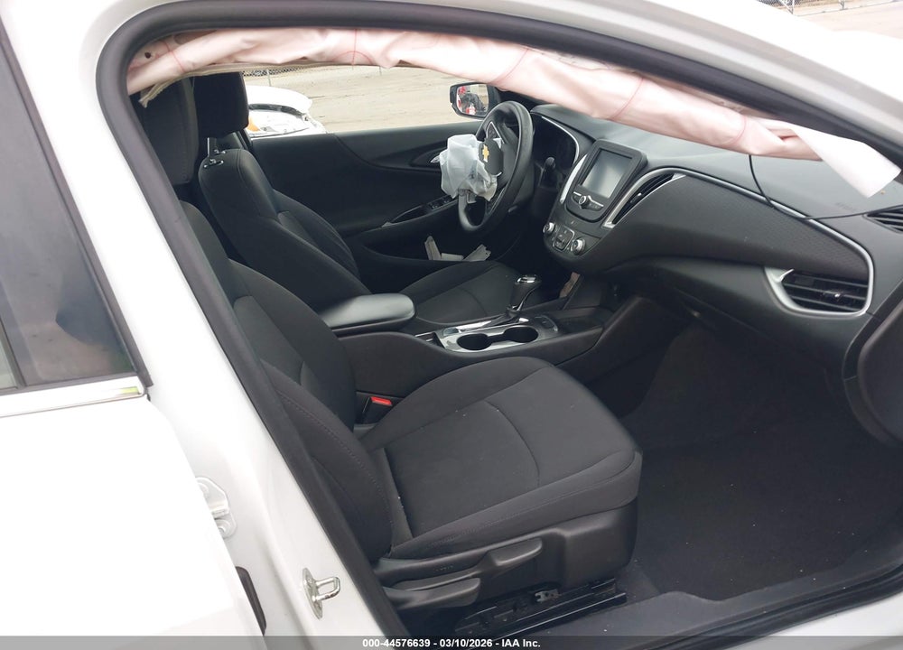 2016 CHEVROLET MALIBU LS VIN: 1G1ZB5ST9GF292799