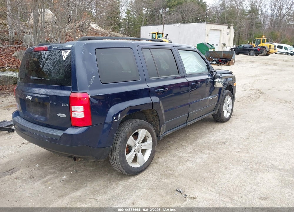 2014 JEEP PATRIOT LATITUDE VIN: 1C4NJRFBXED847818
