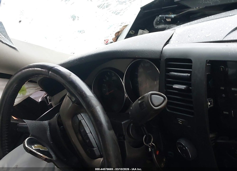 2013 CHEVROLET SILVERADO 1500 LT VIN: 3GCPKSE77DG202880