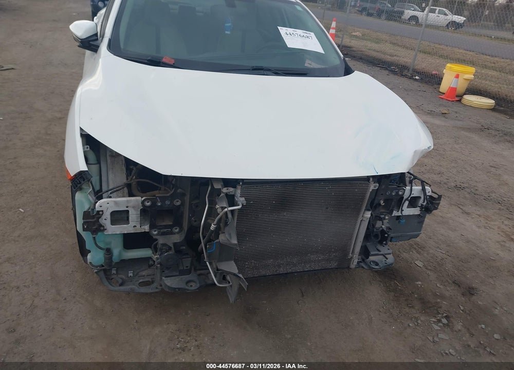 2017 HONDA CIVIC EX VIN: 19XFC2F74HE051991