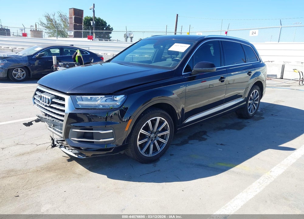 2017 AUDI Q7 3.0T PREMIUM VIN: WA1LAAF76HD023575