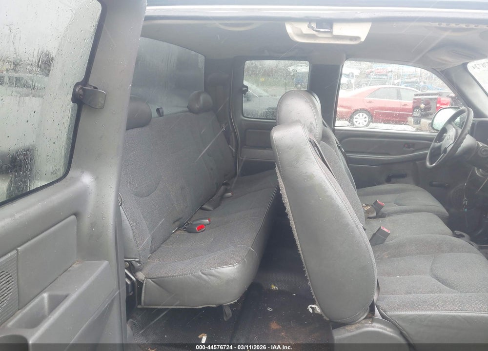2005 CHEVROLET SILVERADO 1500 LS VIN: 2GCEK19T451219803