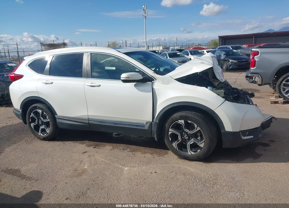 2017 HONDA CR-V TOURING VIN: 2HKRW2H90HH608765