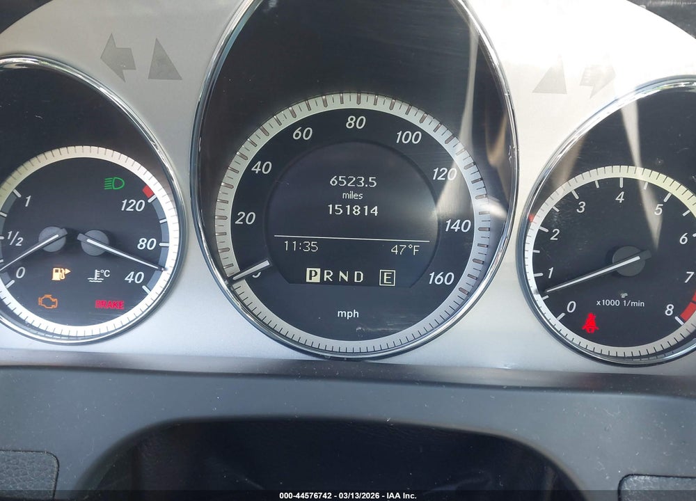 2011 MERCEDES-BENZ C 300 SPORT 4MATIC VIN: WDDGF8BB5BR184320