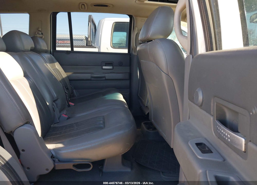 2005 DODGE DURANGO LIMITED VIN: 1D4HD58D05F550740