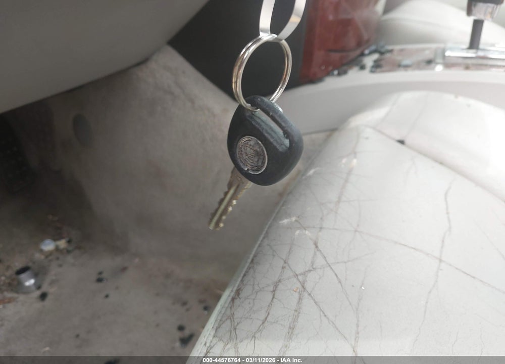 2006 CADILLAC SRX V6 VIN: 1GYEE637860151285