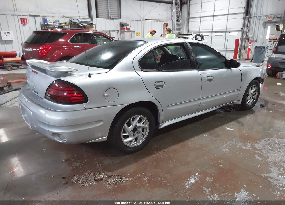 2004 PONTIAC GRAND AM SE VIN: 1G2NE52F24M623810