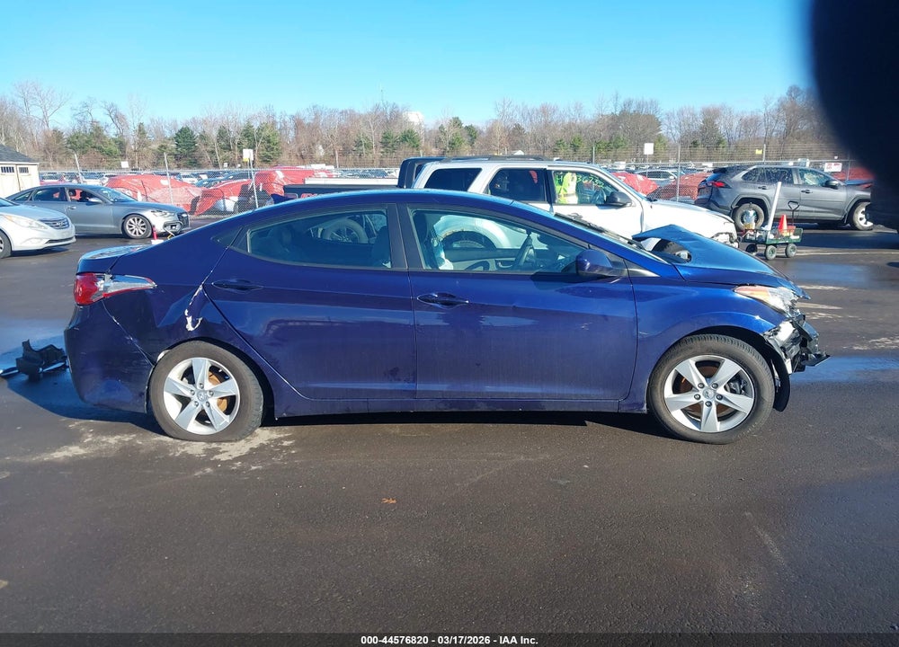 2013 HYUNDAI ELANTRA GLS/LIMITED VIN: 5NPDH4AE9DH172242
