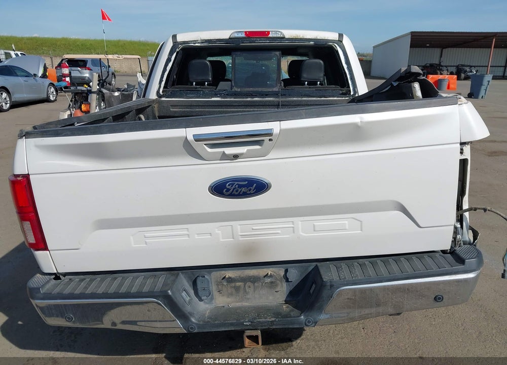 2019 FORD F-150 LARIAT VIN: 1FTFW1E1XKFA18554