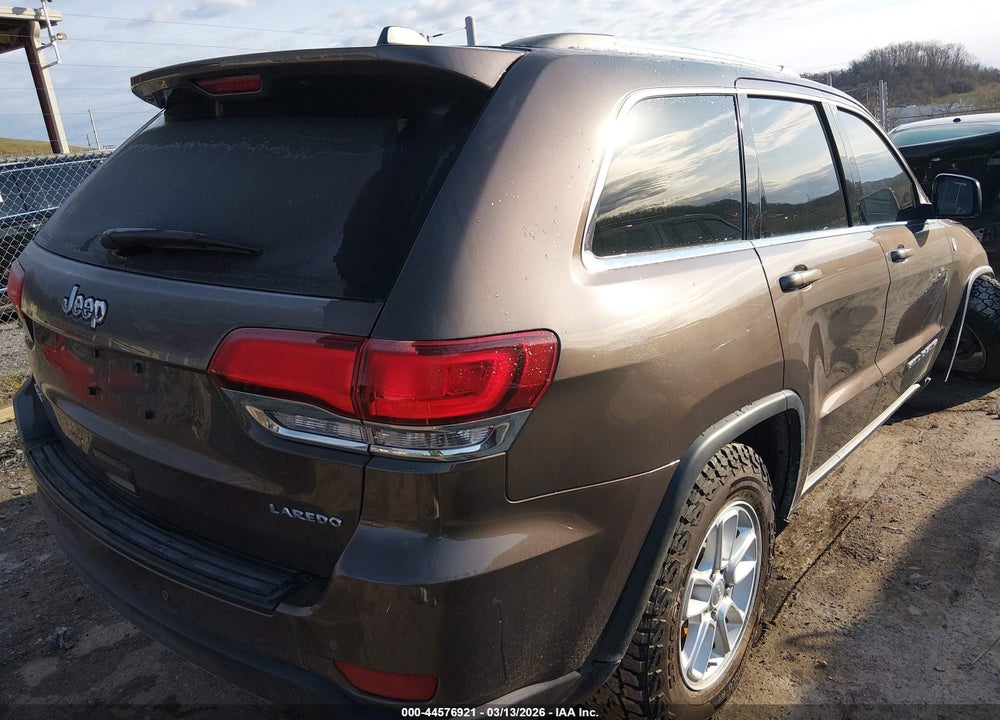 2020 JEEP GRAND CHEROKEE LAREDO E 4X4 VIN: 1C4RJFAGXLC328760