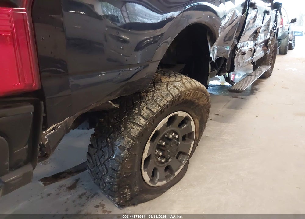 2024 FORD F-250 LARIAT VIN: 1FT8W2BM4REE72988
