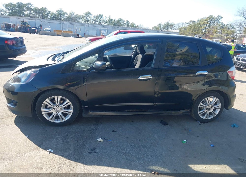 2009 HONDA FIT SPORT VIN: JHMGE88639S063469