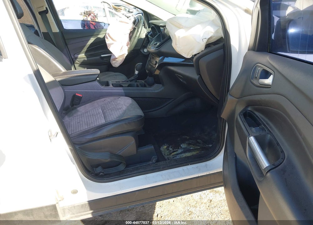 2017 FORD ESCAPE SE VIN: 1FMCU9G92HUA81982