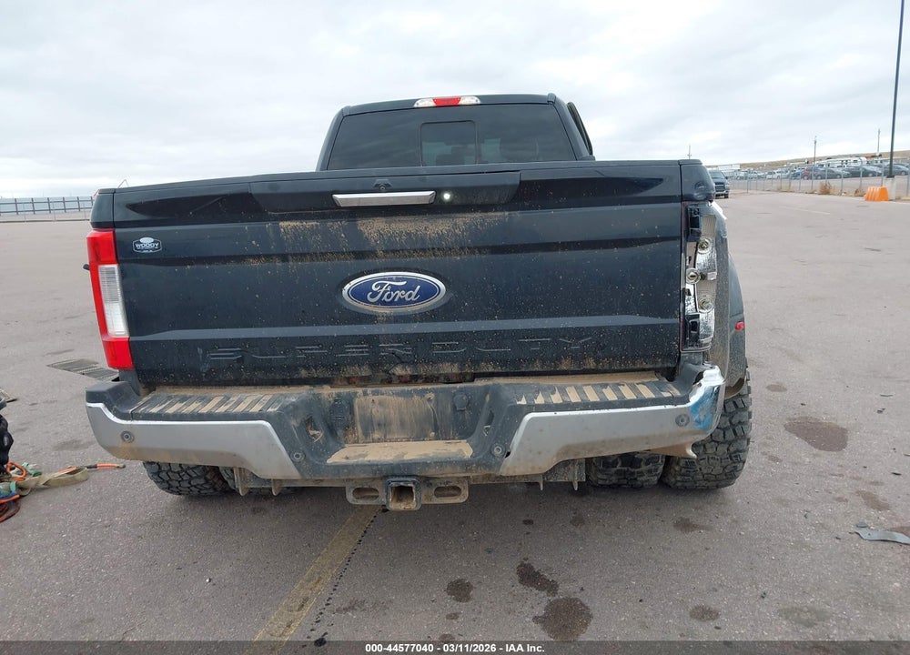 2017 FORD F-350 LARIAT VIN: 1FT8W3DTXHEE96396