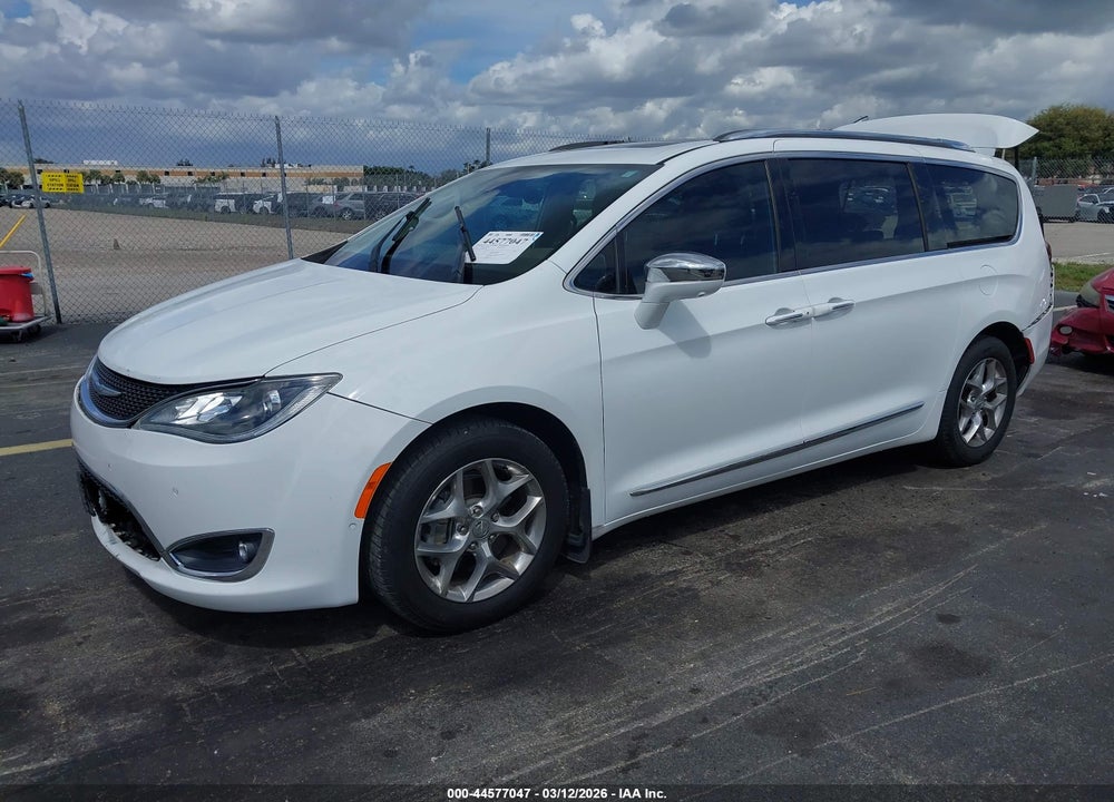 2018 CHRYSLER PACIFICA LIMITED VIN: 2C4RC1GG8JR212420