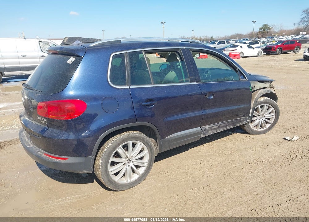 2013 VOLKSWAGEN TIGUAN S/SE/SEL VIN: WVGBV7AX8DW502235