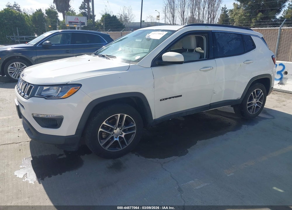 2018 JEEP COMPASS SUN AND WHEEL FWD VIN: 3C4NJCBB9JT495080