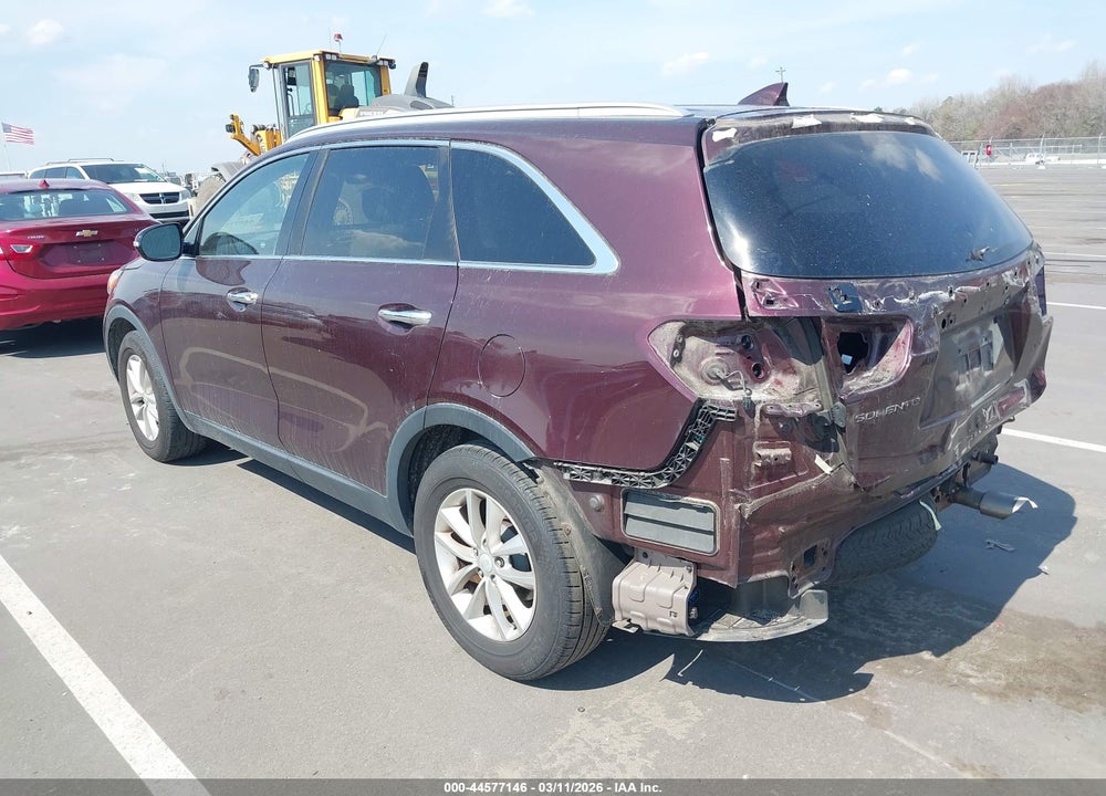2016 KIA SORENTO 3.3L LX VIN: 5XYPG4A5XGG149158