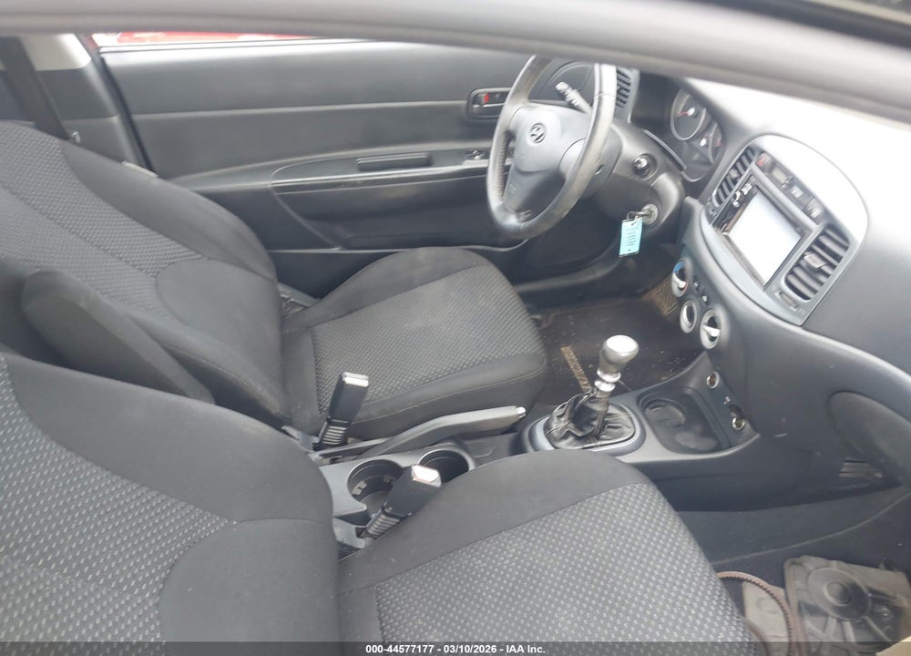 2009 HYUNDAI ACCENT SE VIN: KMHCN36C09U122070