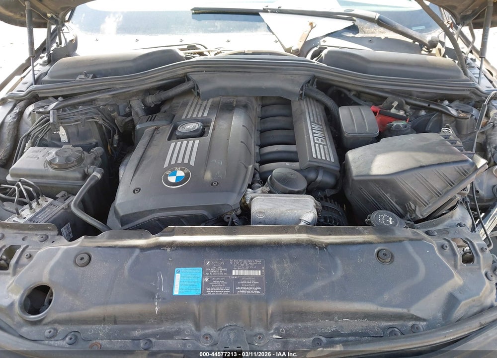 2008 BMW 528XI VIN: WBANV13548CZ59493