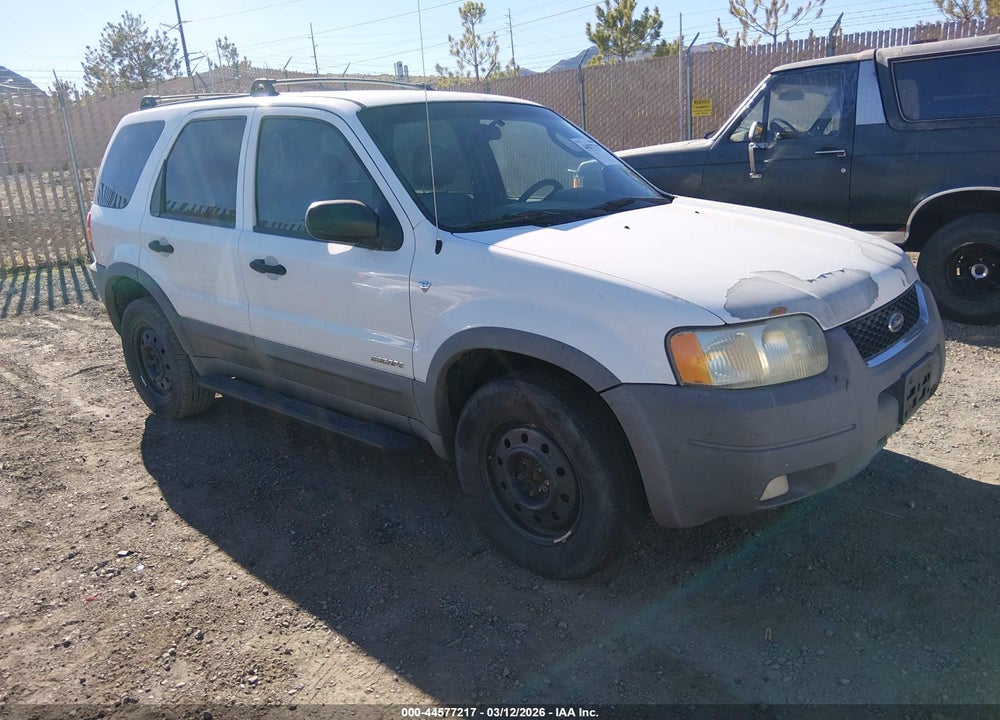 2002 FORD ESCAPE XLT VIN: 1FMCU04112KB45233