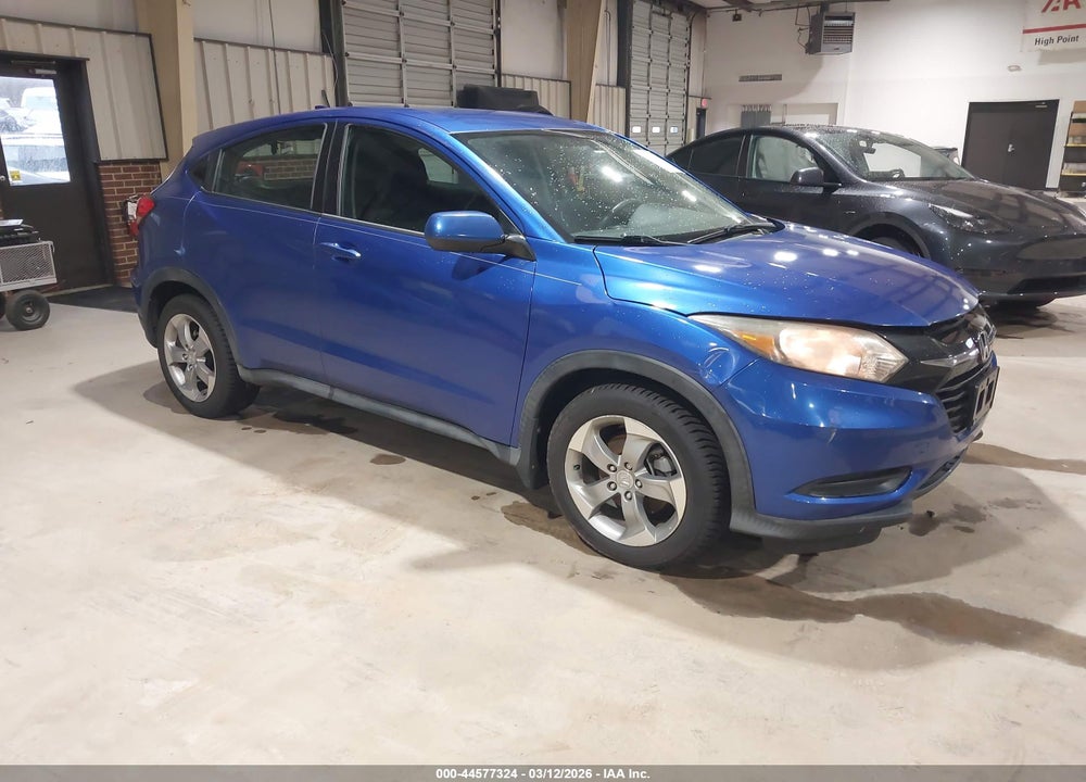 2018 HONDA HR-V LX VIN: 3CZRU5H37JM703157