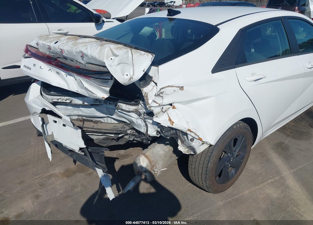 2022 HYUNDAI ELANTRA SEL VIN: 5NPLM4AG5NH078921