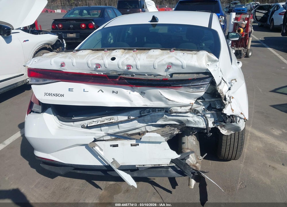2022 HYUNDAI ELANTRA SEL VIN: 5NPLM4AG5NH078921