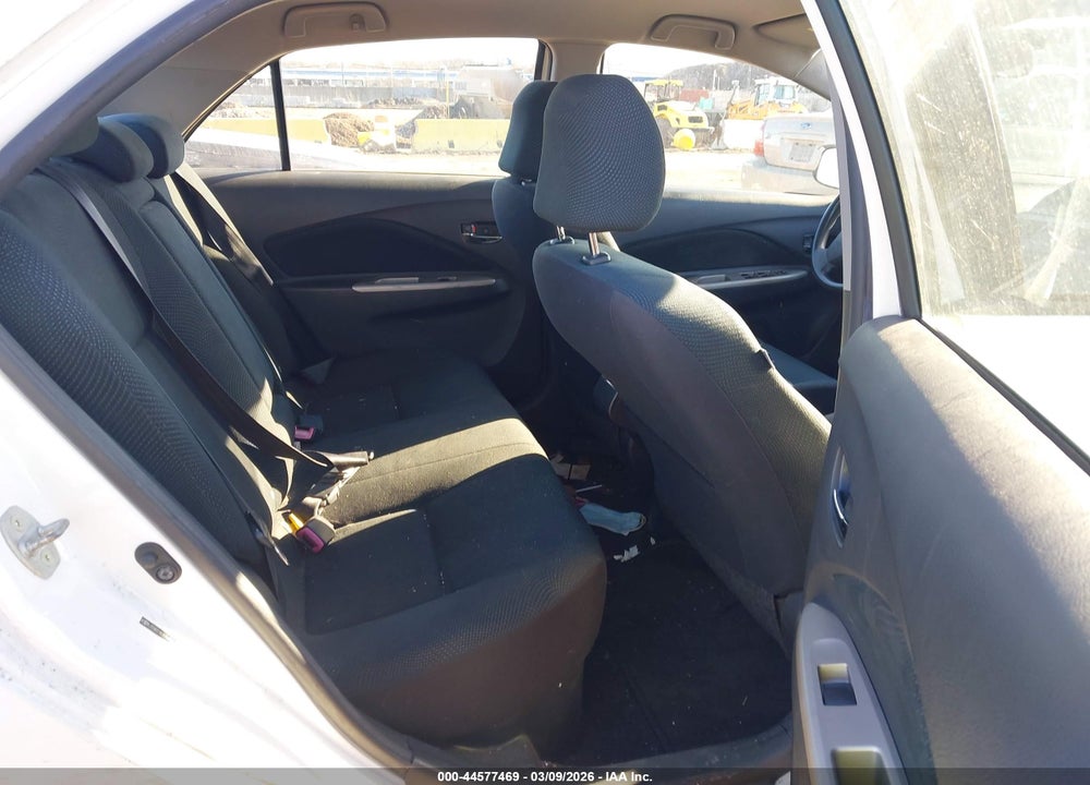 2010 TOYOTA YARIS VIN: JTDBT4K37A4064738